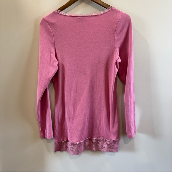 Torrid Cotton Modal Rib Scoop Neck Lace Trim Tee - Picture 7 of 9